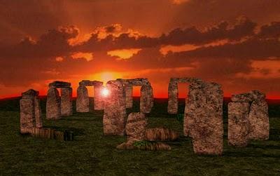 el-amanecer-del-solsticio-verano-stonehenge-L-1.jpeg