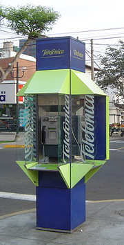 cabina_telefonica_lima_peru.jpg