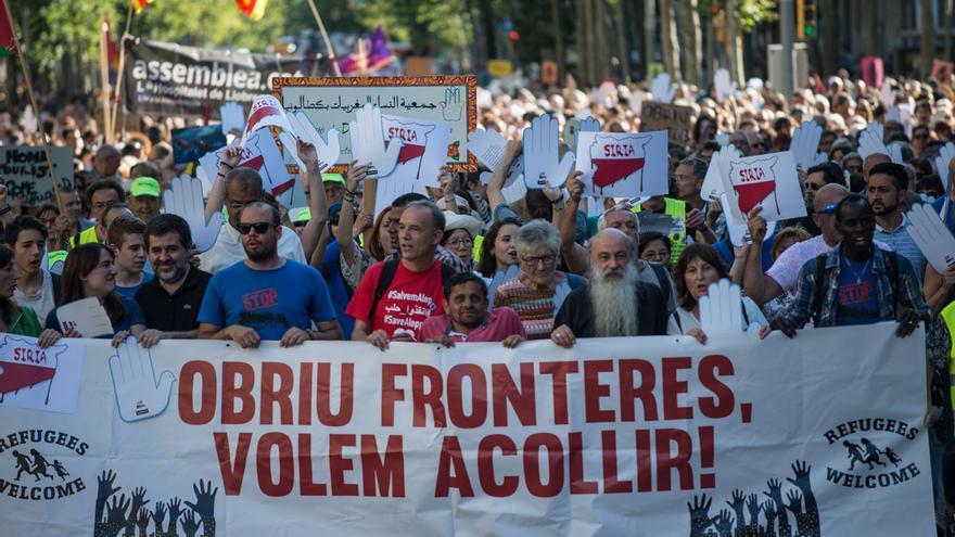 Cabecera-manifestacion-Barcelona_EDIIMA20160619_0369_4.jpg