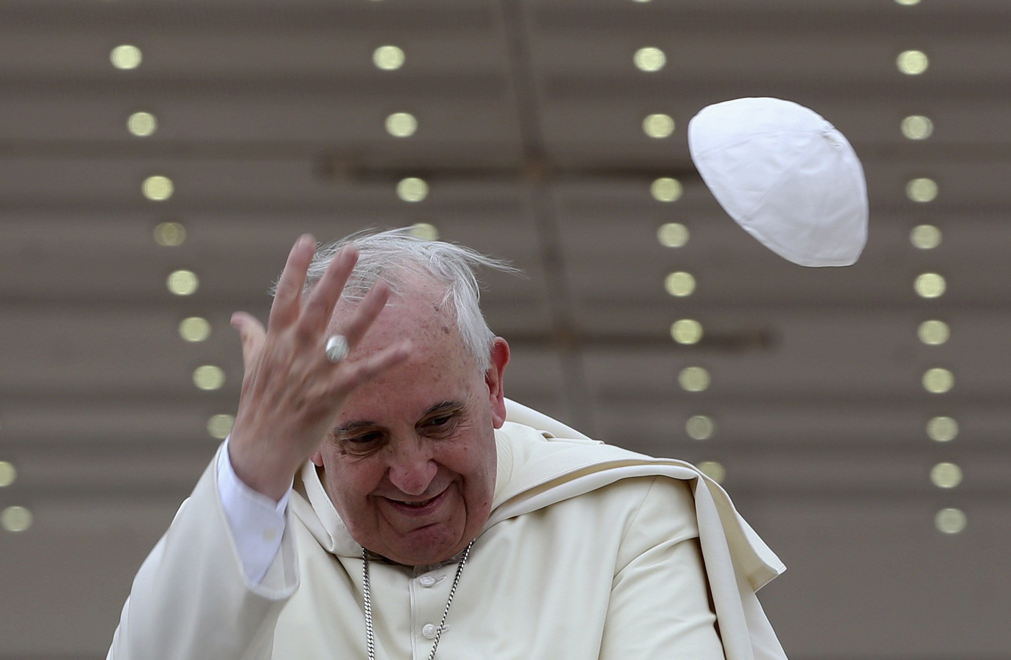 papa-francisco-Quito-Ecuador-Viento-Papalina.jpg